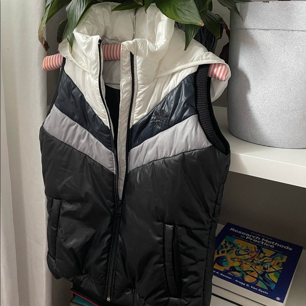 Adidas Vest, White & Black, Size Small